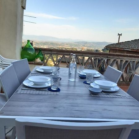Appartamento Viola 27 Perugia Kültér fotó