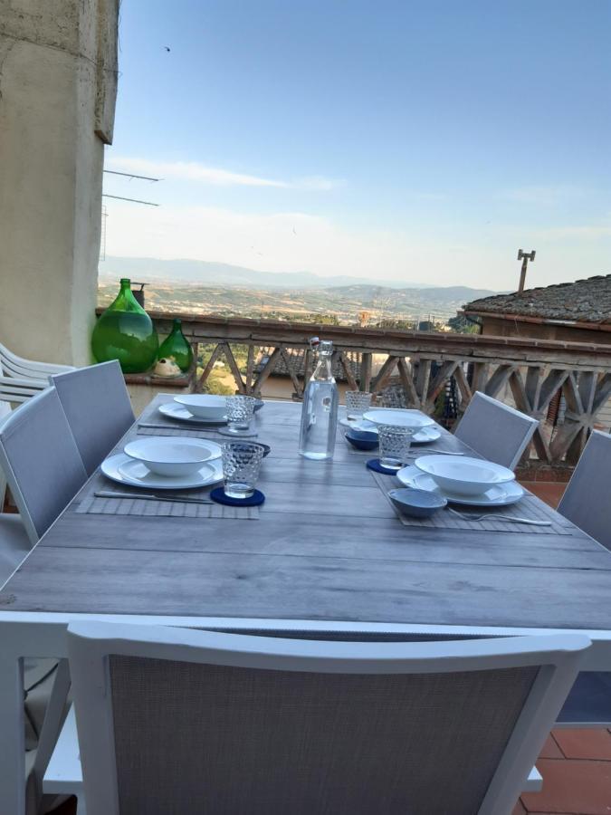 Appartamento Viola 27 Perugia Kültér fotó